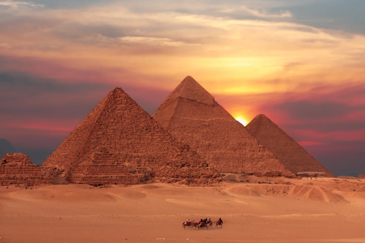 الأهرامات (القاهرة، مصر)